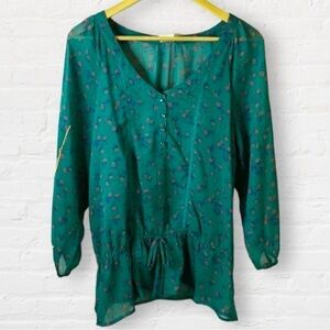Inked and faded green blouse long sleeves V-neck button detailing ties at waist
